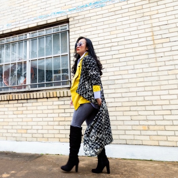 B&W Print Kimono Duster Cardigan - Picture 7 of 11